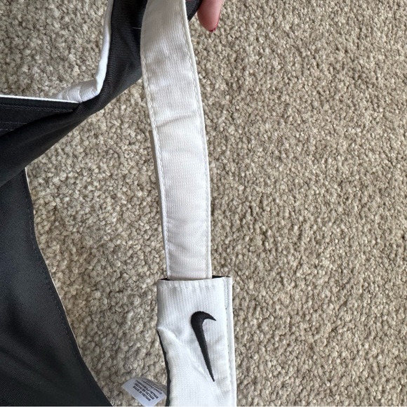 Nike Red and White Visor Set - Picture 3 of 8